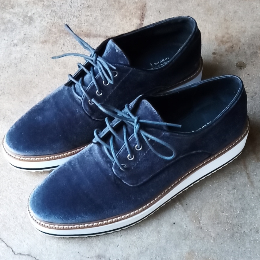 Shelly's London velvet platform shoes